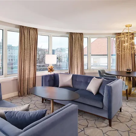 Sheraton Grand Warsaw-3